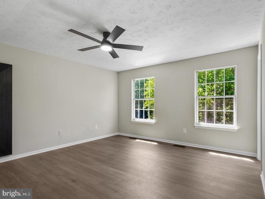 12204 Stanfield Court - Photo 20