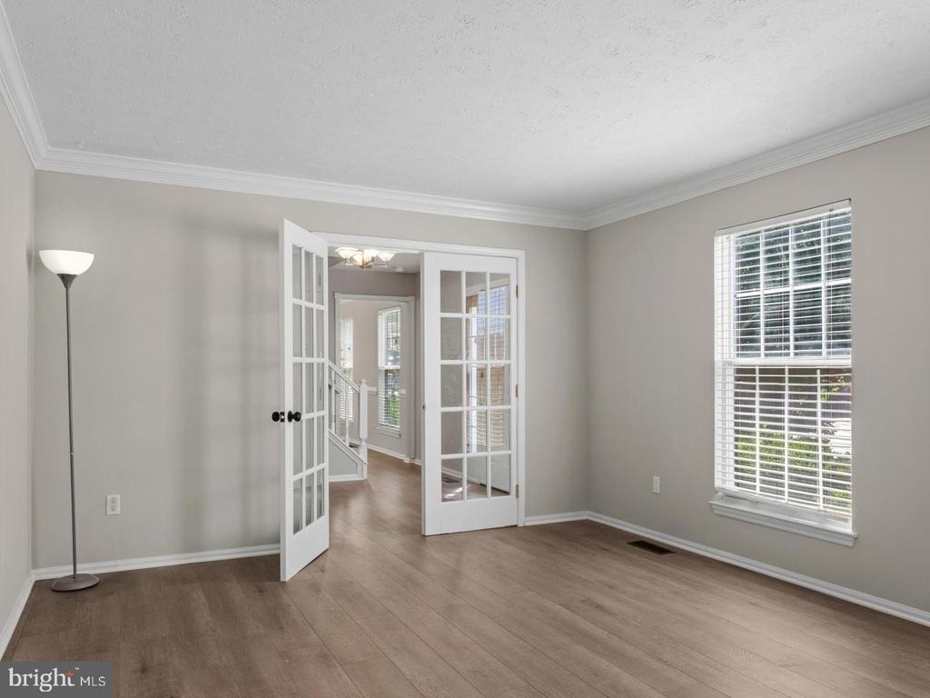 12204 Stanfield Court - Photo 6