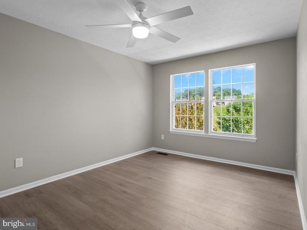 12204 Stanfield Court - Photo 30
