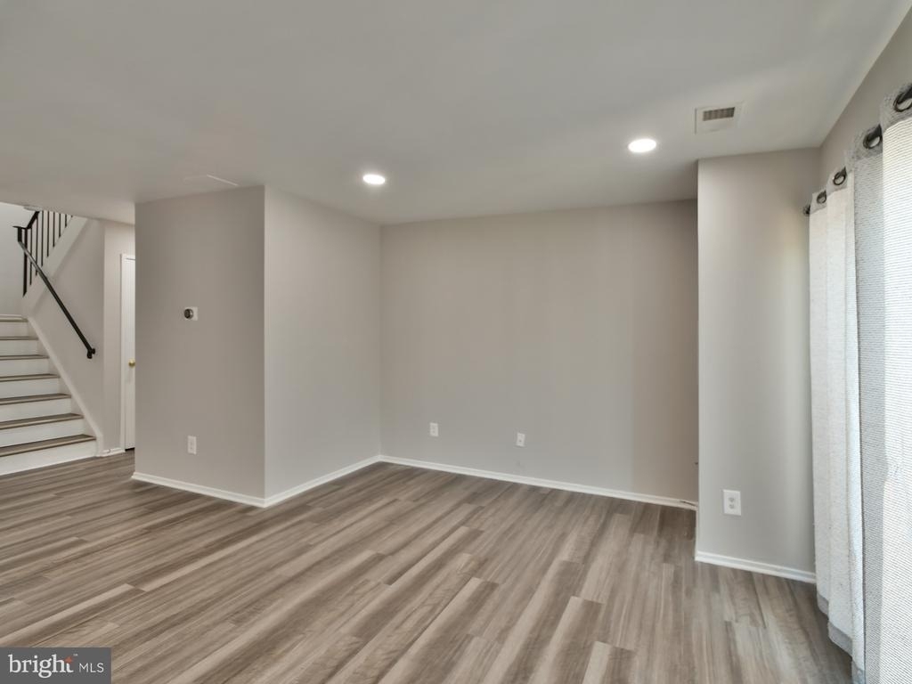 10216 Ridgeline Drive - Photo 0