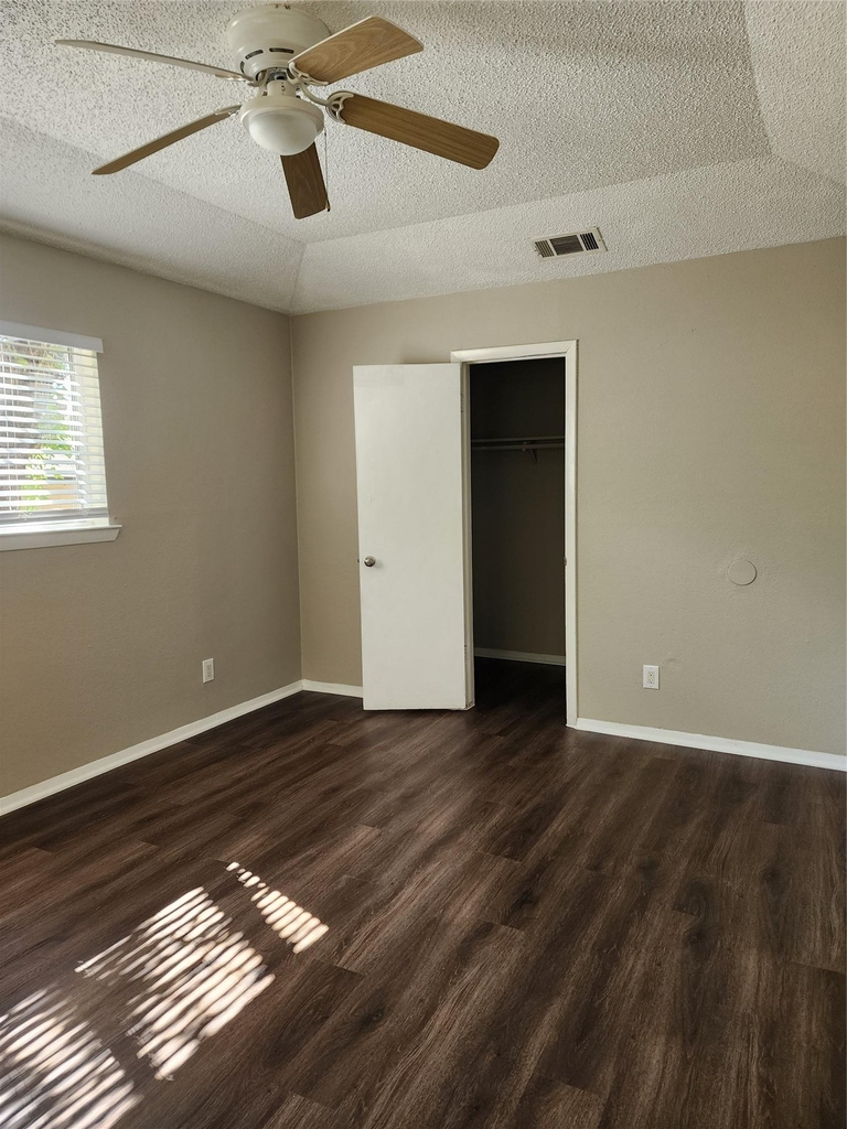 2806 Lovell Dr - Photo 5