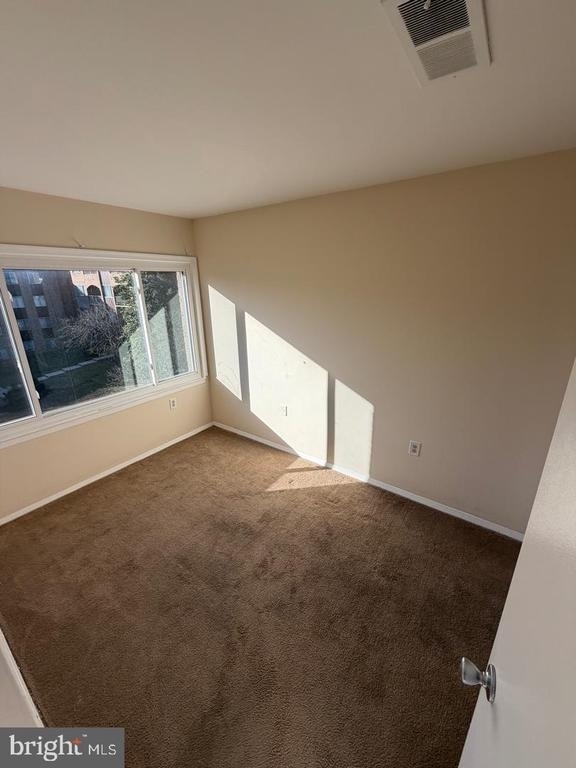418 Girard Street - Photo 4