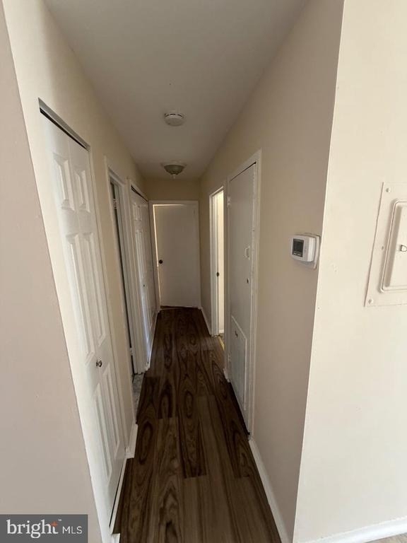 418 Girard Street - Photo 8