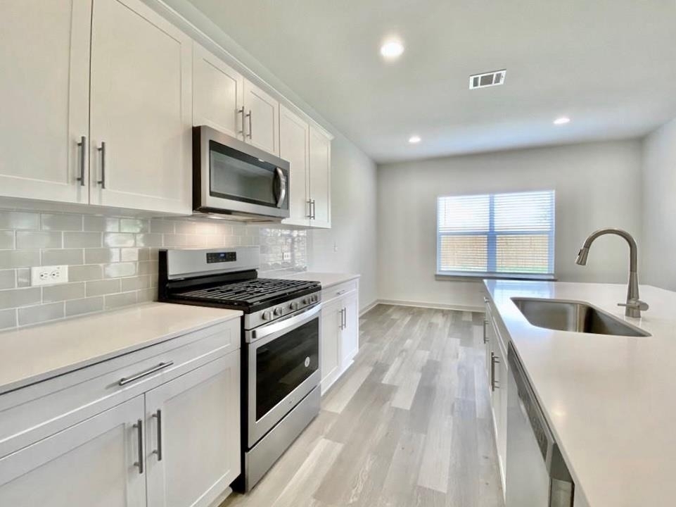 1001 Winnsboro Loop - Photo 4
