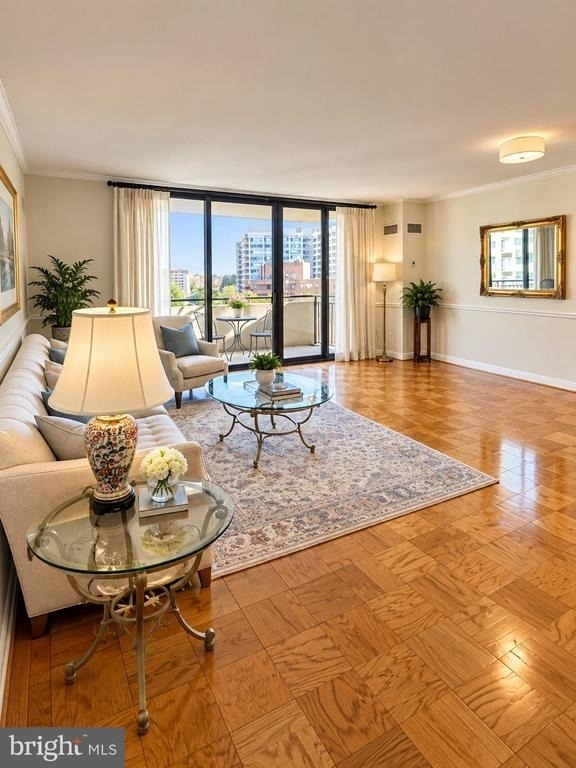 4620 N Park Avenue - Photo 0