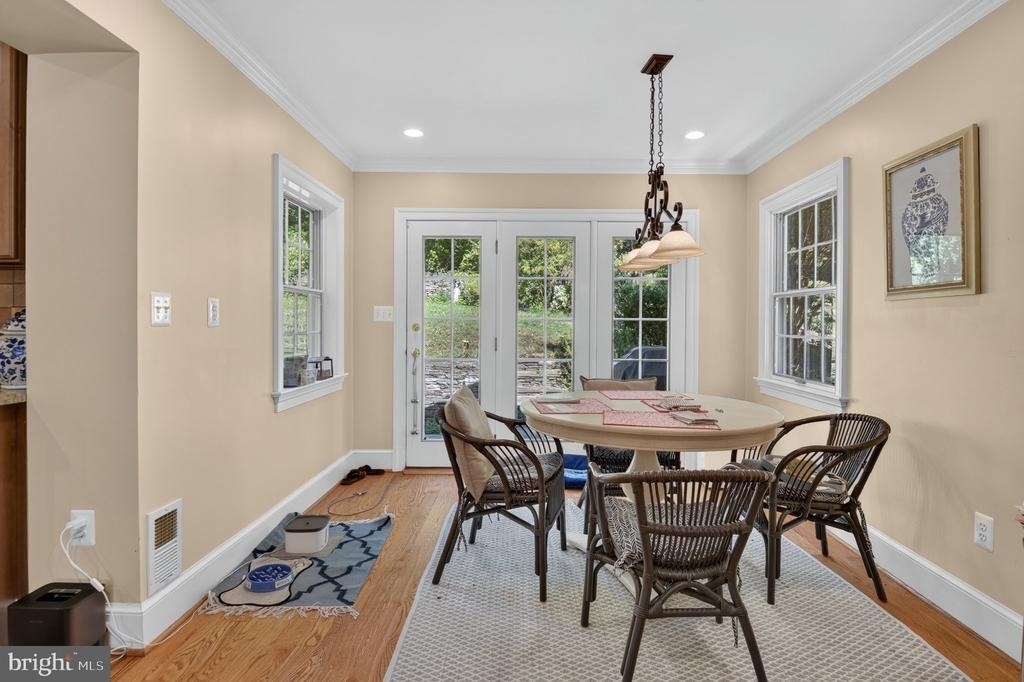 3511 Woodbine Street - Photo 11