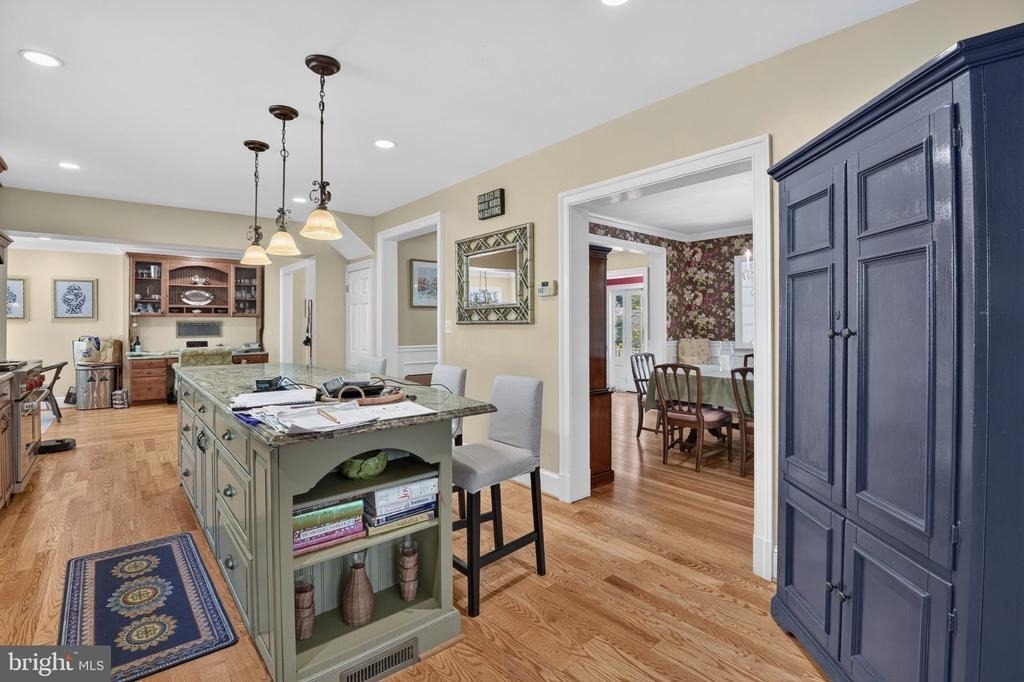 3511 Woodbine Street - Photo 13