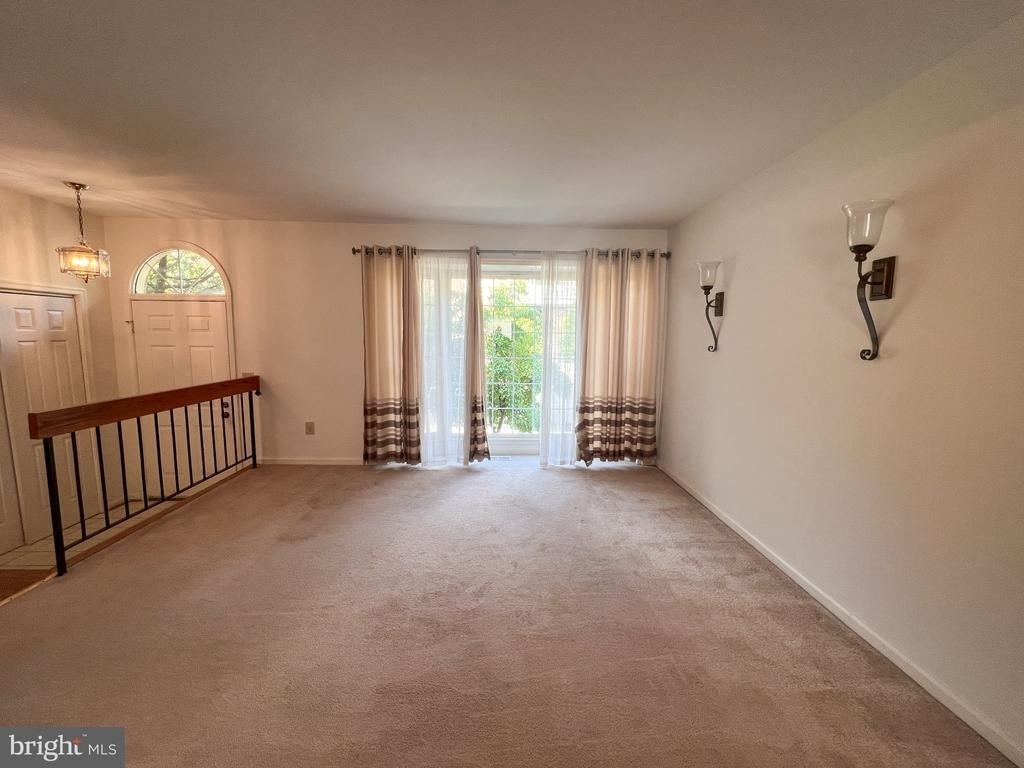 1951 Hickory Hill Lane - Photo 5