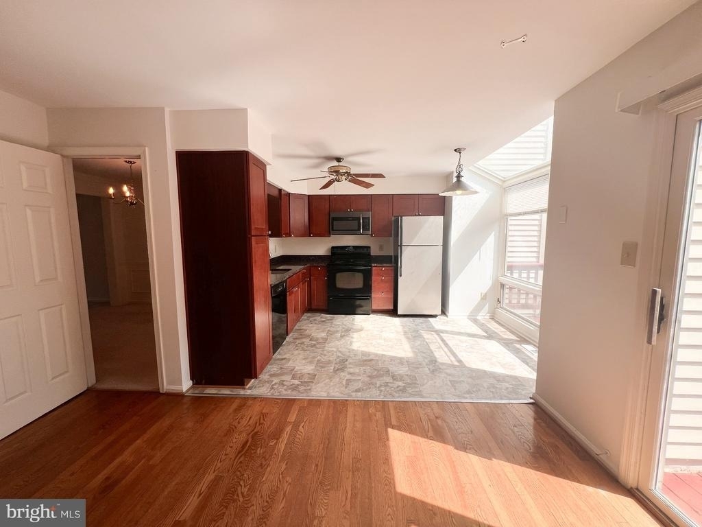 1951 Hickory Hill Lane - Photo 9