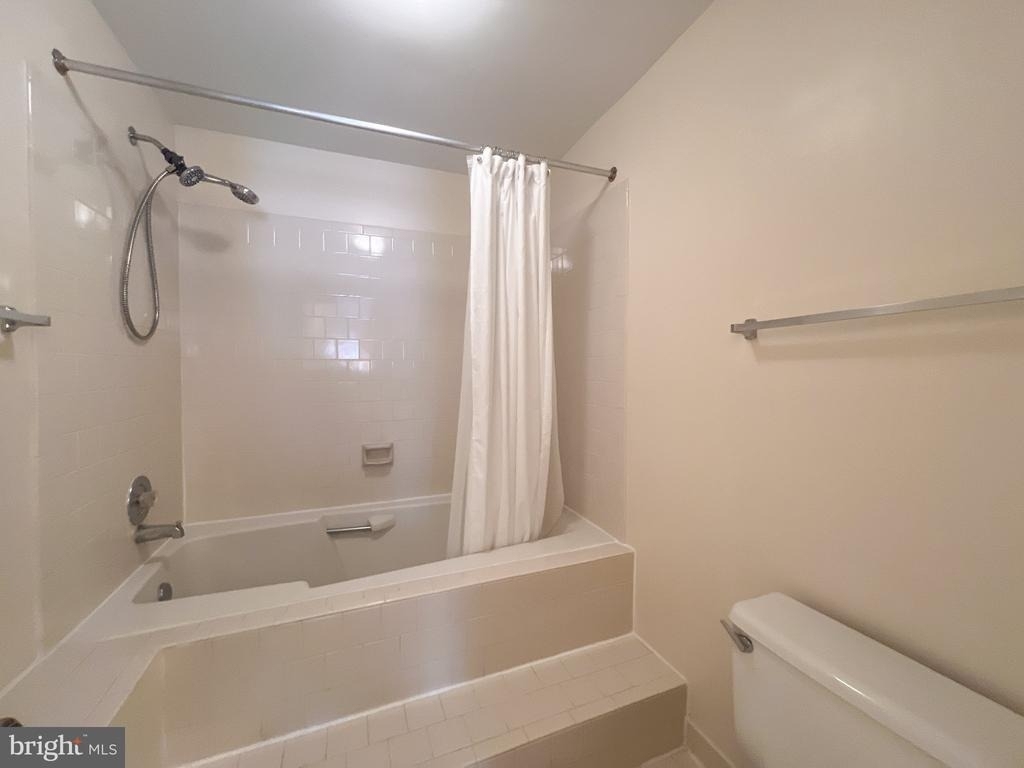 1951 Hickory Hill Lane - Photo 25