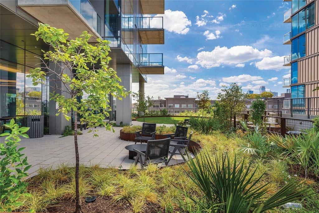 44 East Ave - Photo 16