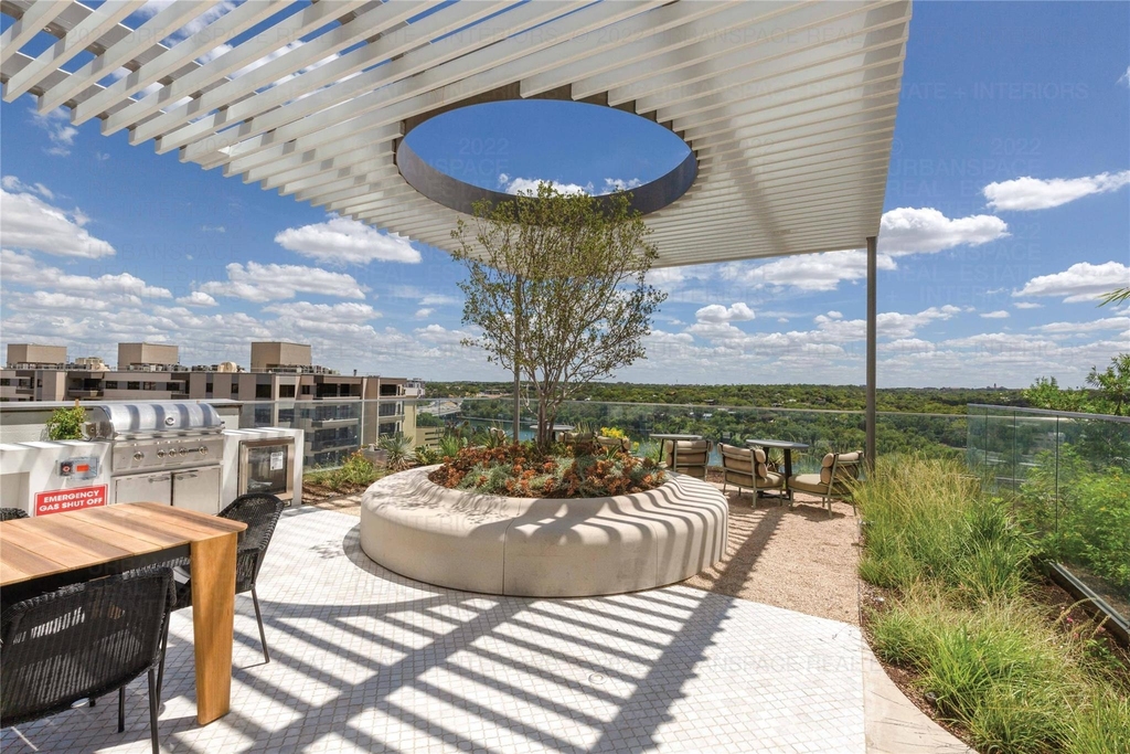 44 East Ave - Photo 19