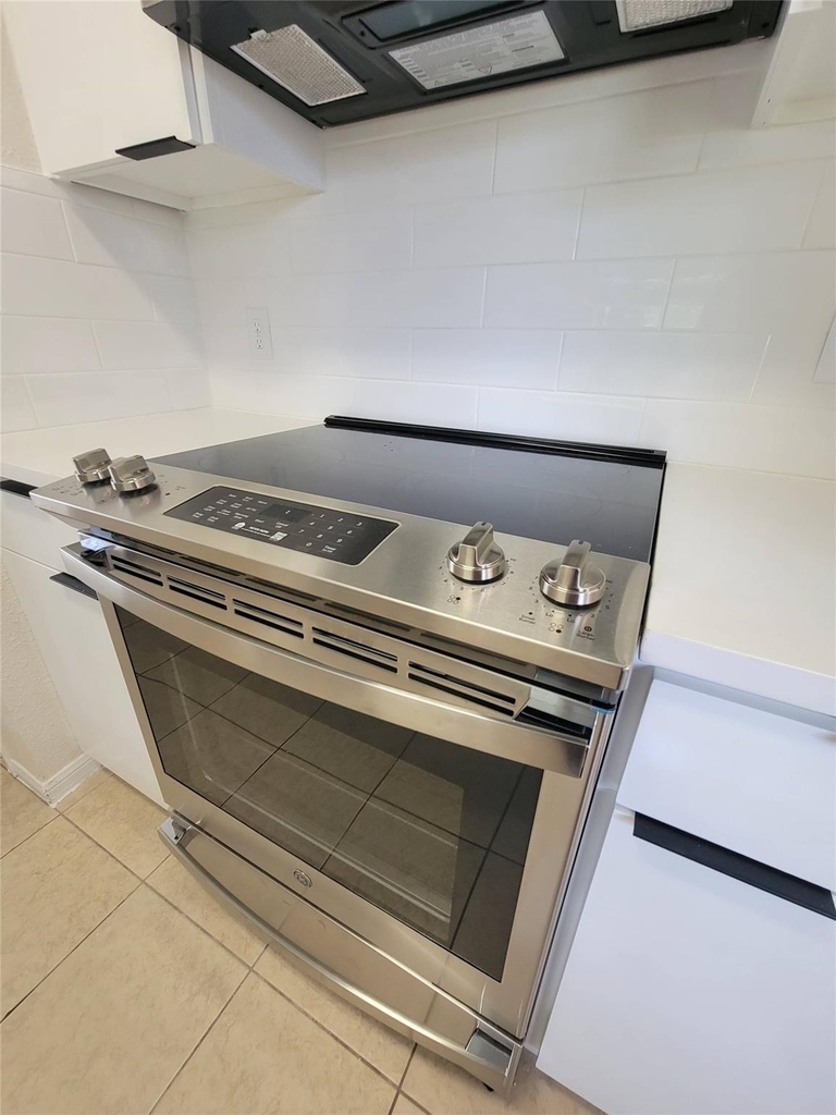 8706 Schick Rd - Photo 14
