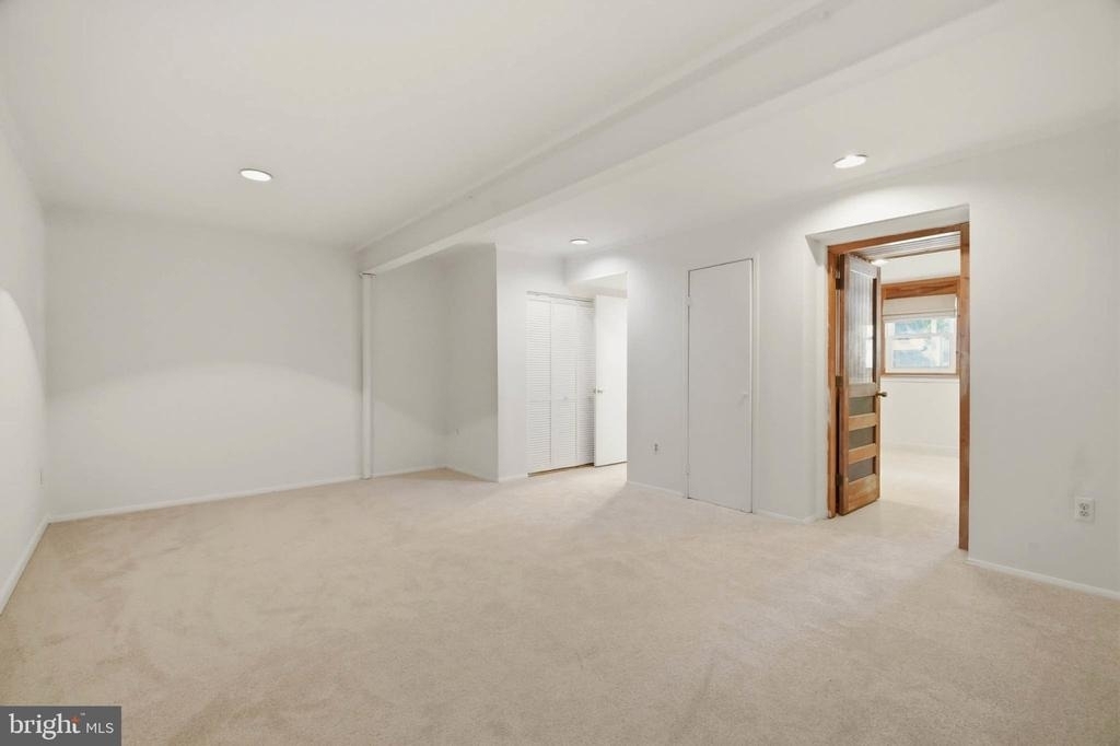 8112 Wooded Glen Court - Photo 24