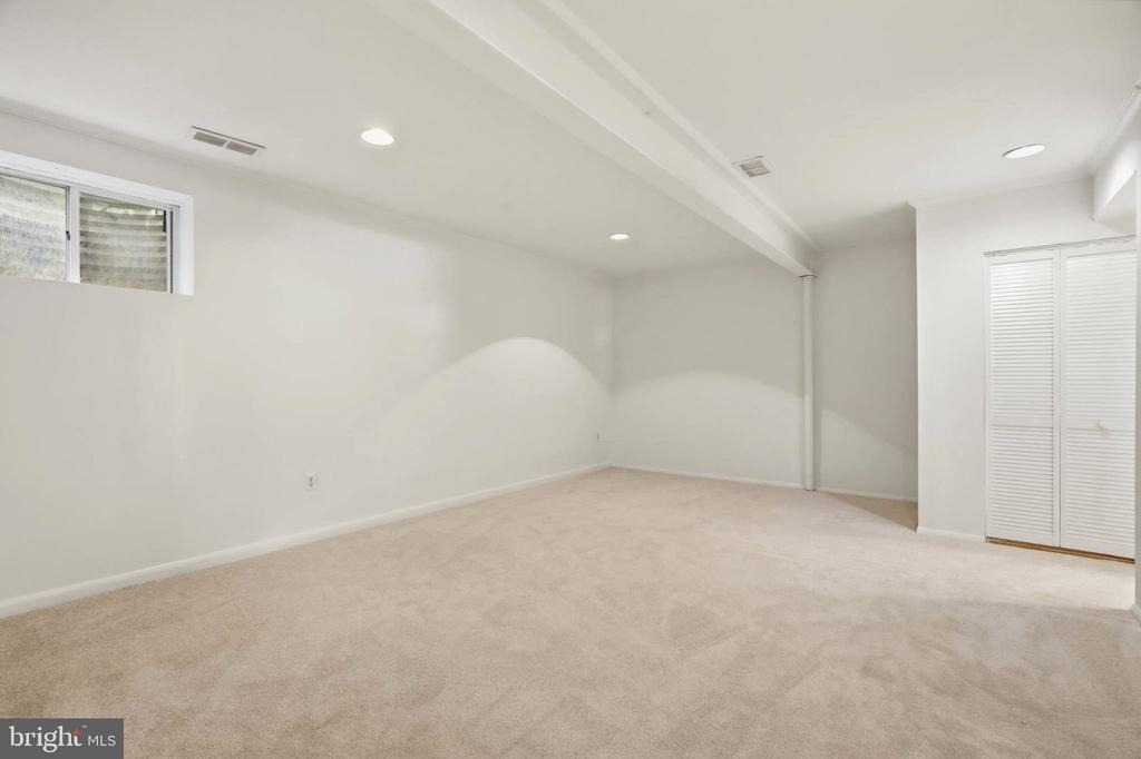 8112 Wooded Glen Court - Photo 23