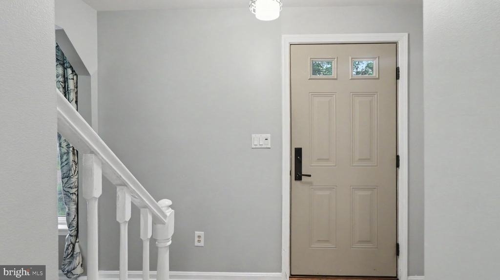 13083 Williamfield Drive - Photo 4