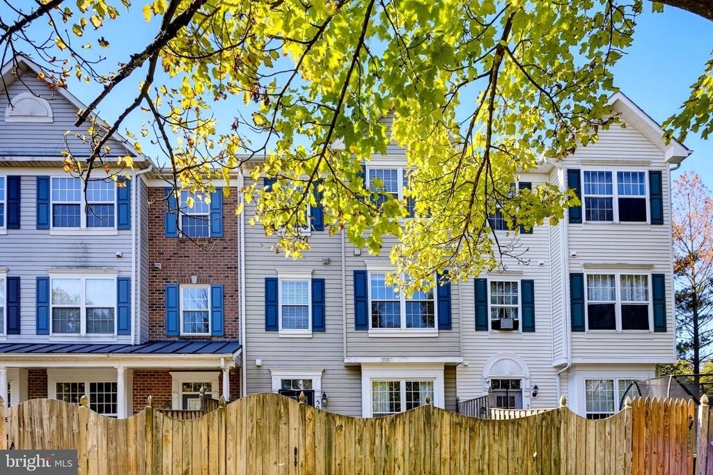 5210 Duke Court - Photo 2