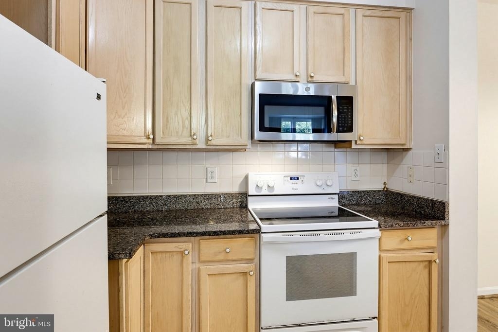 5210 Duke Court - Photo 13