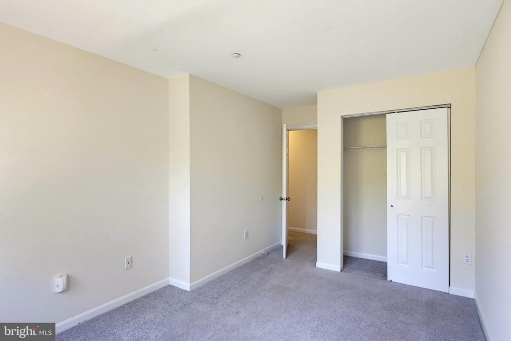 5210 Duke Court - Photo 24