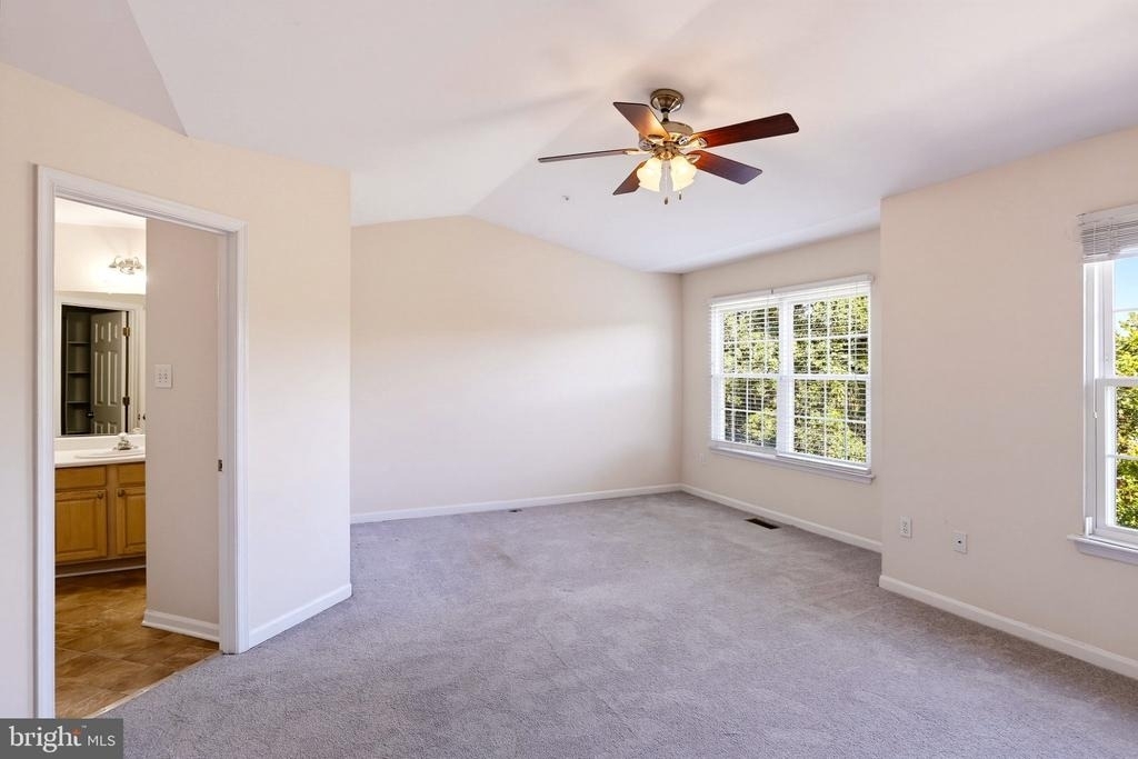 5210 Duke Court - Photo 37