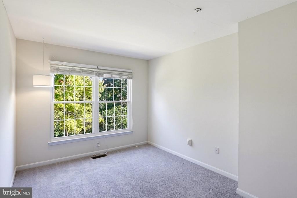 5210 Duke Court - Photo 23