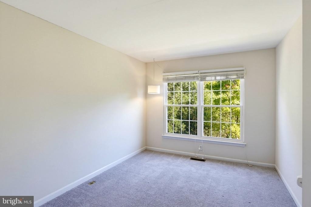 5210 Duke Court - Photo 22
