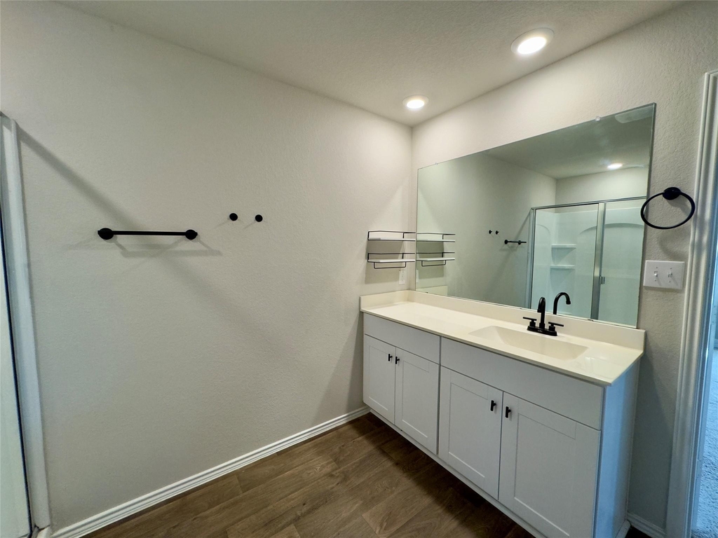 5813 Xene Dr - Photo 12