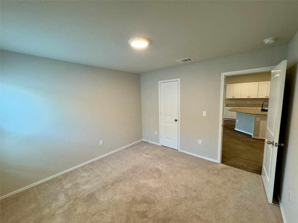 5813 Xene Dr - Photo 16