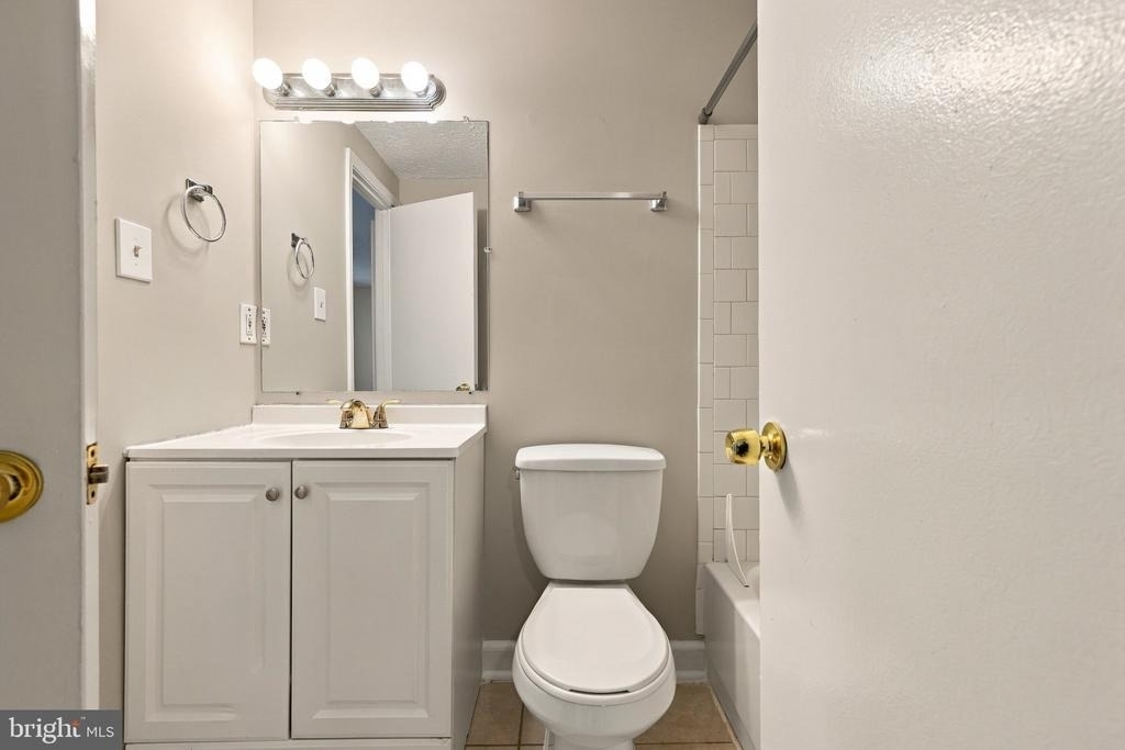 1554 Pin Oak Drive - Photo 15