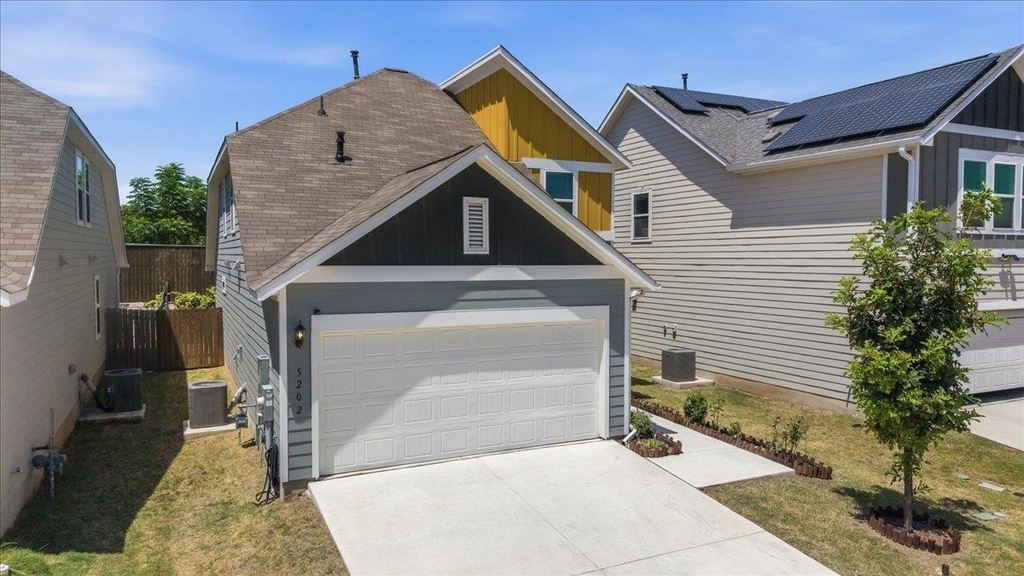 5202 Dimesky Ln - Photo 1