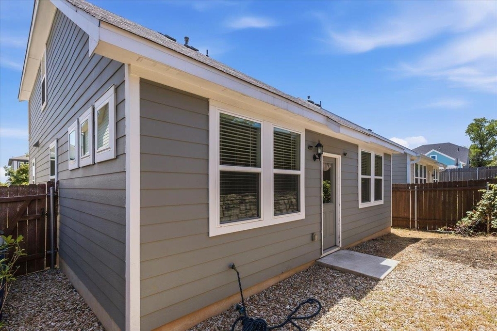 5202 Dimesky Ln - Photo 33