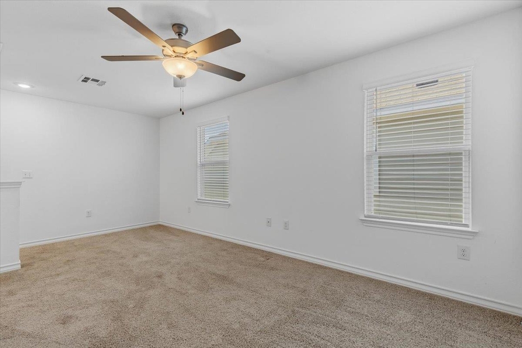 5202 Dimesky Ln - Photo 25