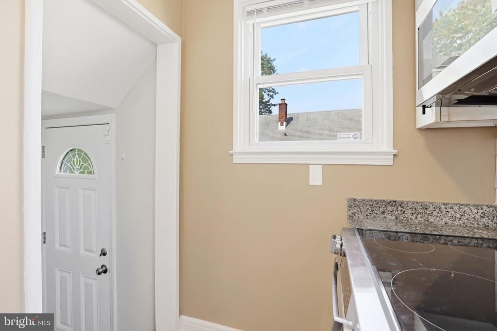 2507 Glencoe Road - Photo 11