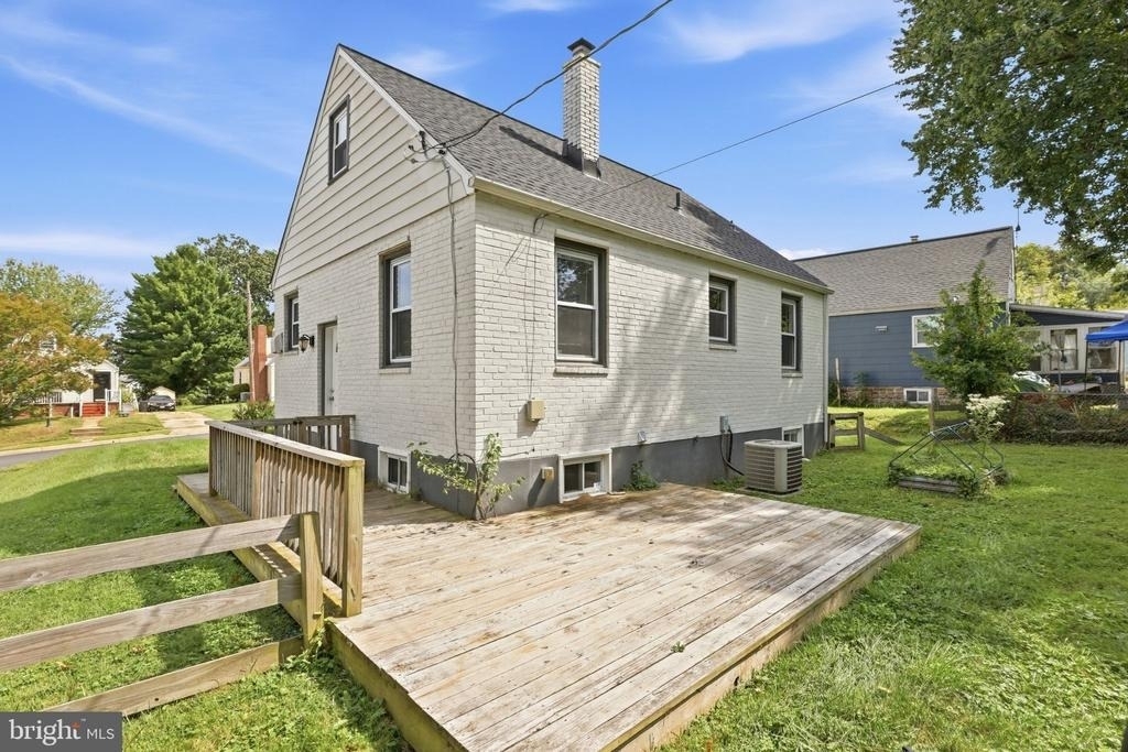 2507 Glencoe Road - Photo 40