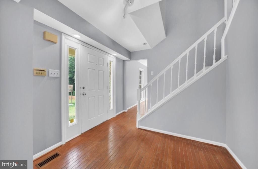 27 Preakness Court - Photo 1