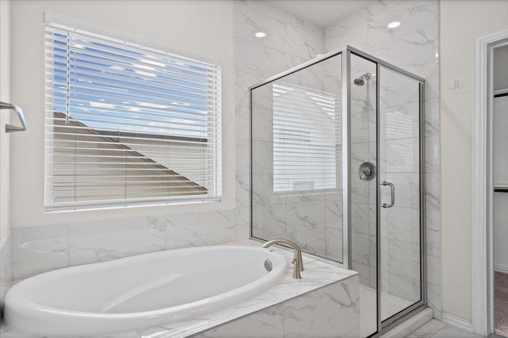 12702 Bloomington Dr - Photo 11