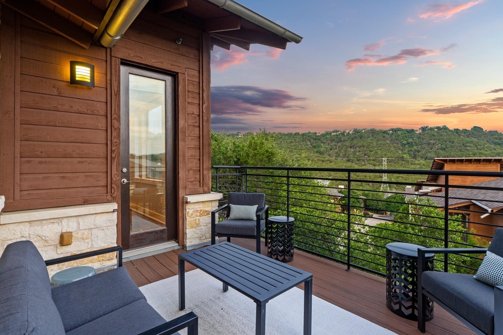 8110 Ranch Road 2222 - Photo 1