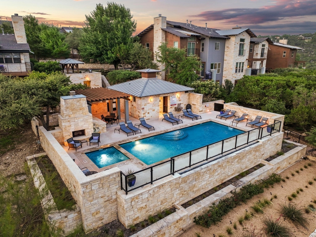 8110 Ranch Road 2222 - Photo 27