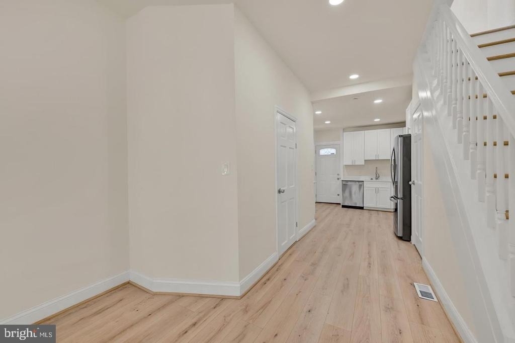 1736 Westphal Place - Photo 6