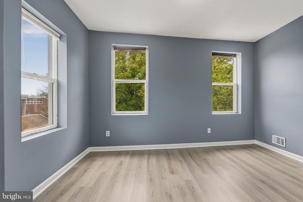 2806 Pulaski Highway - Photo 17