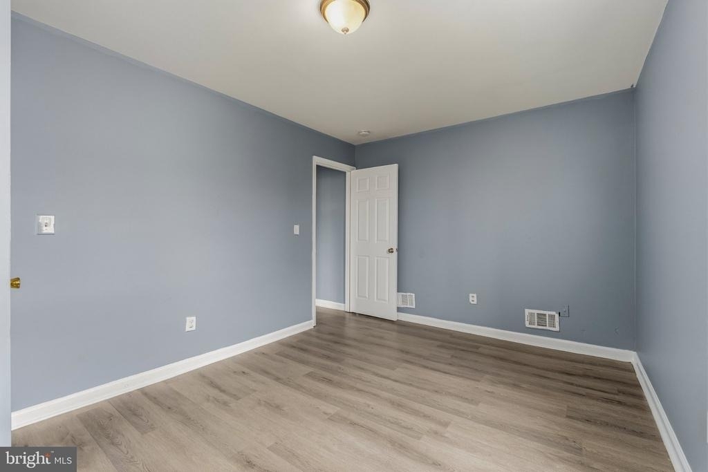 2806 Pulaski Highway - Photo 10