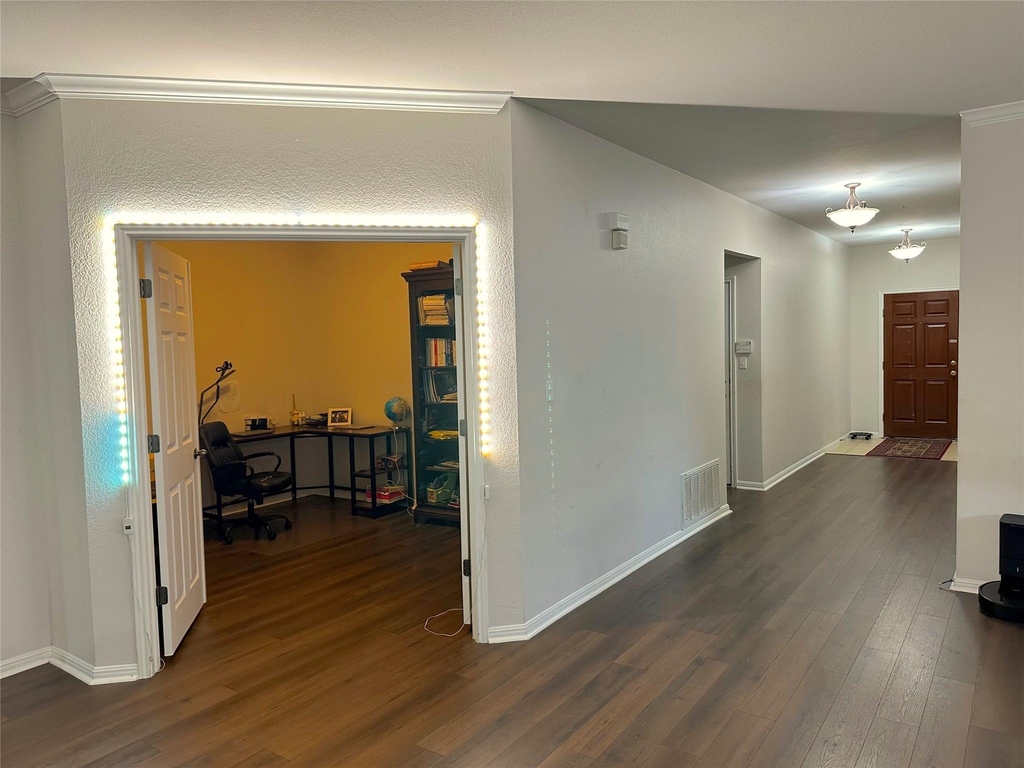 9600 Castle Pines Dr - Photo 4