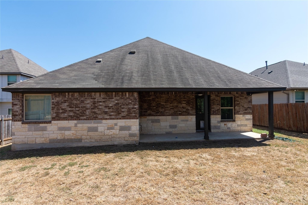 1916 Bobbywoods Ln - Photo 29