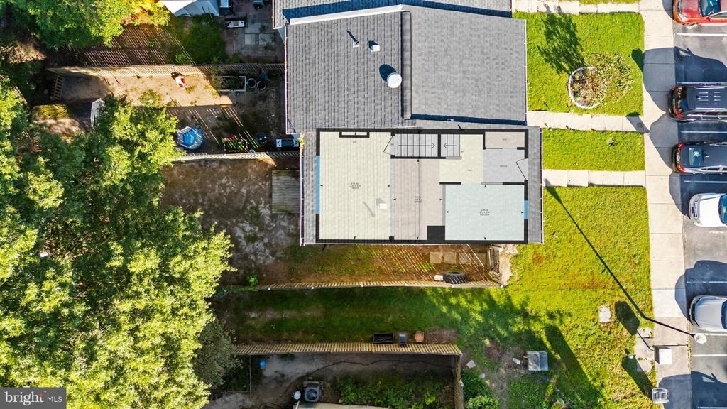 7930 Sutherland Court - Photo 43
