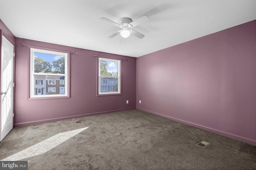 7930 Sutherland Court - Photo 24