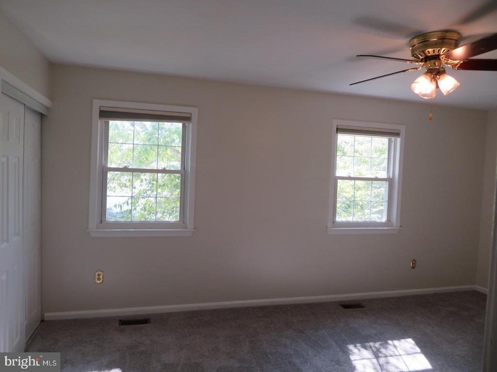 1602 W Bancroft Lane - Photo 19