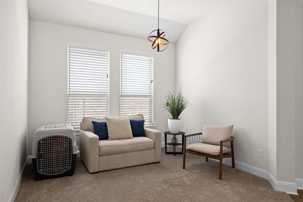 124 Adina Dr - Photo 4
