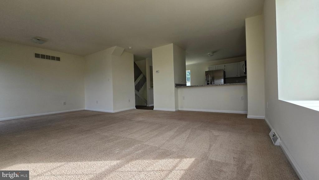220 Trafalgar Drive - Photo 5