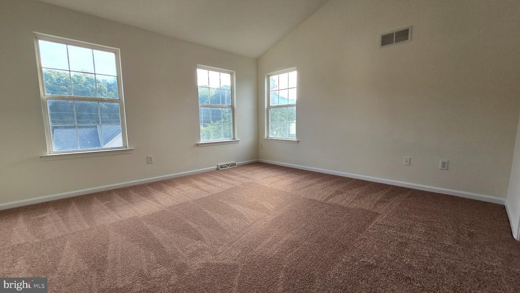 220 Trafalgar Drive - Photo 22