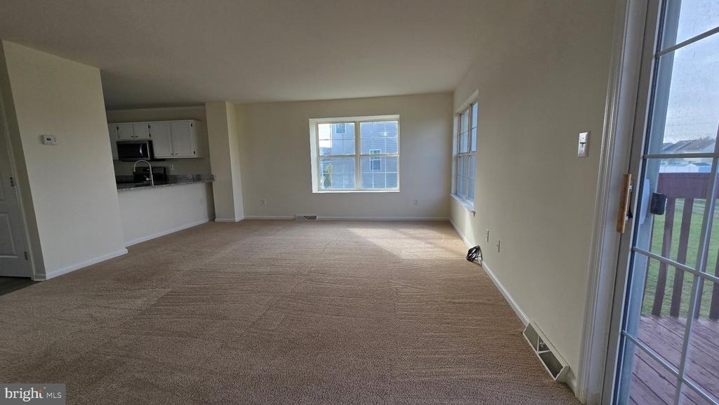 220 Trafalgar Drive - Photo 9